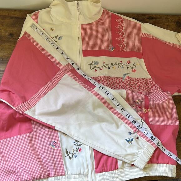 Vintage Koret Francisca Pink Flower Patchwork Zip Up Windbreaker Jacket - Picture 9 of 14
